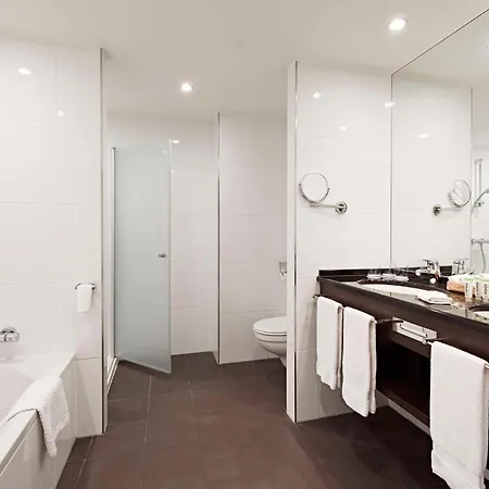 Lindner Antwerp, Part Of Jdv By Hyatt 4* Antverpy